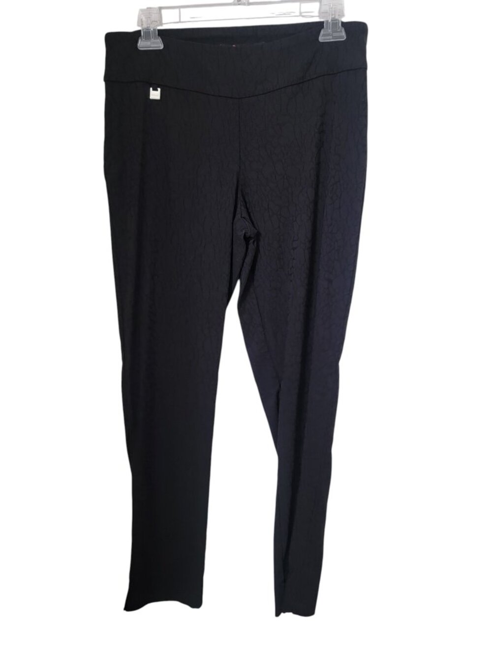 Peck & Peck Size 8 Black on Black Textured/Animal Pattern Pull on Pants